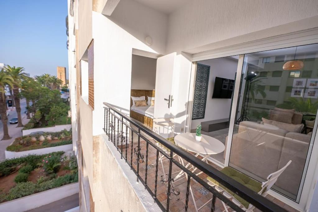 Tradition Meets Modern: 2Br Flat In Rabat Hassan Exteriör bild