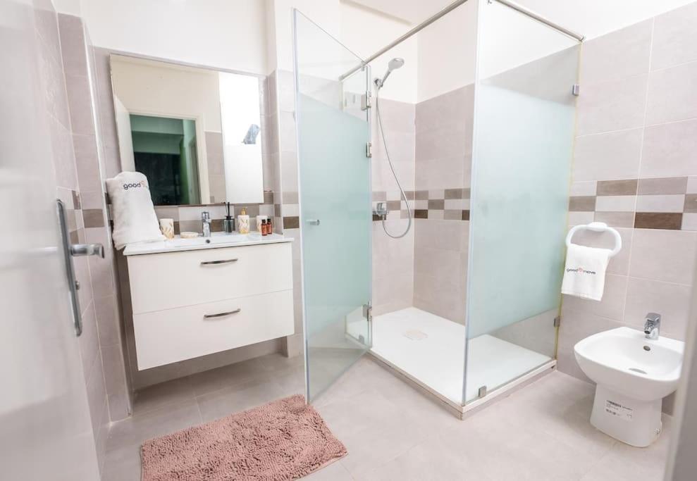 Tradition Meets Modern: 2Br Flat In Rabat Hassan Exteriör bild